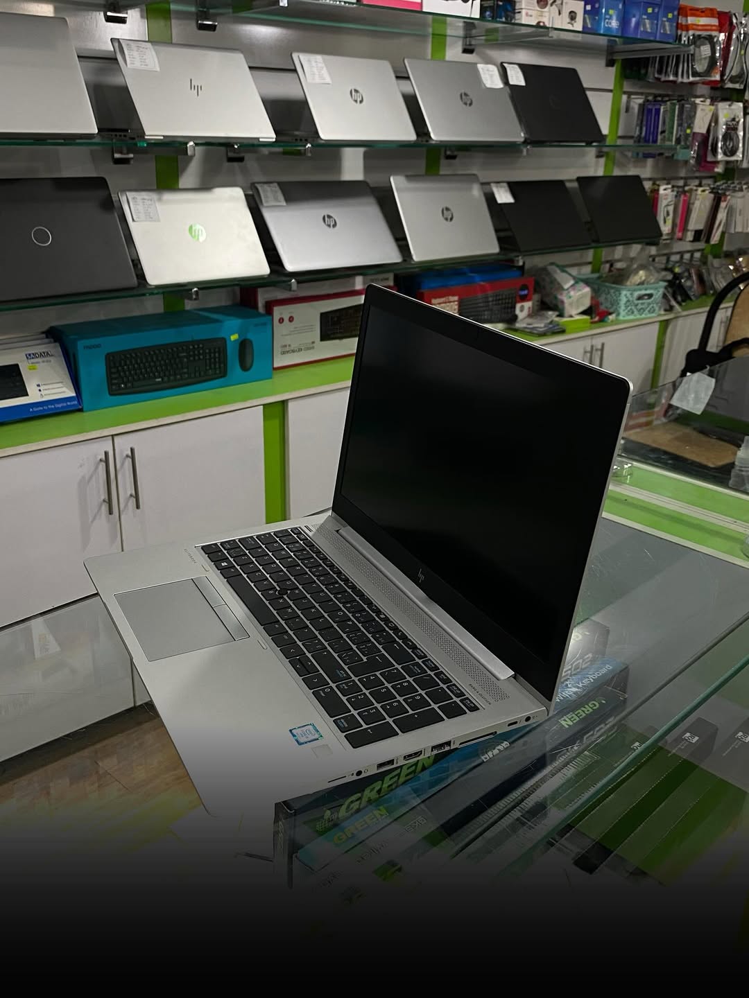 لپ‌تاپ اچ پی مدل 850 g6 با صفحه 15.6 اینچی